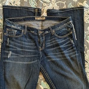 BKE Sabrina distressed jean. Tall 35.5 inseam